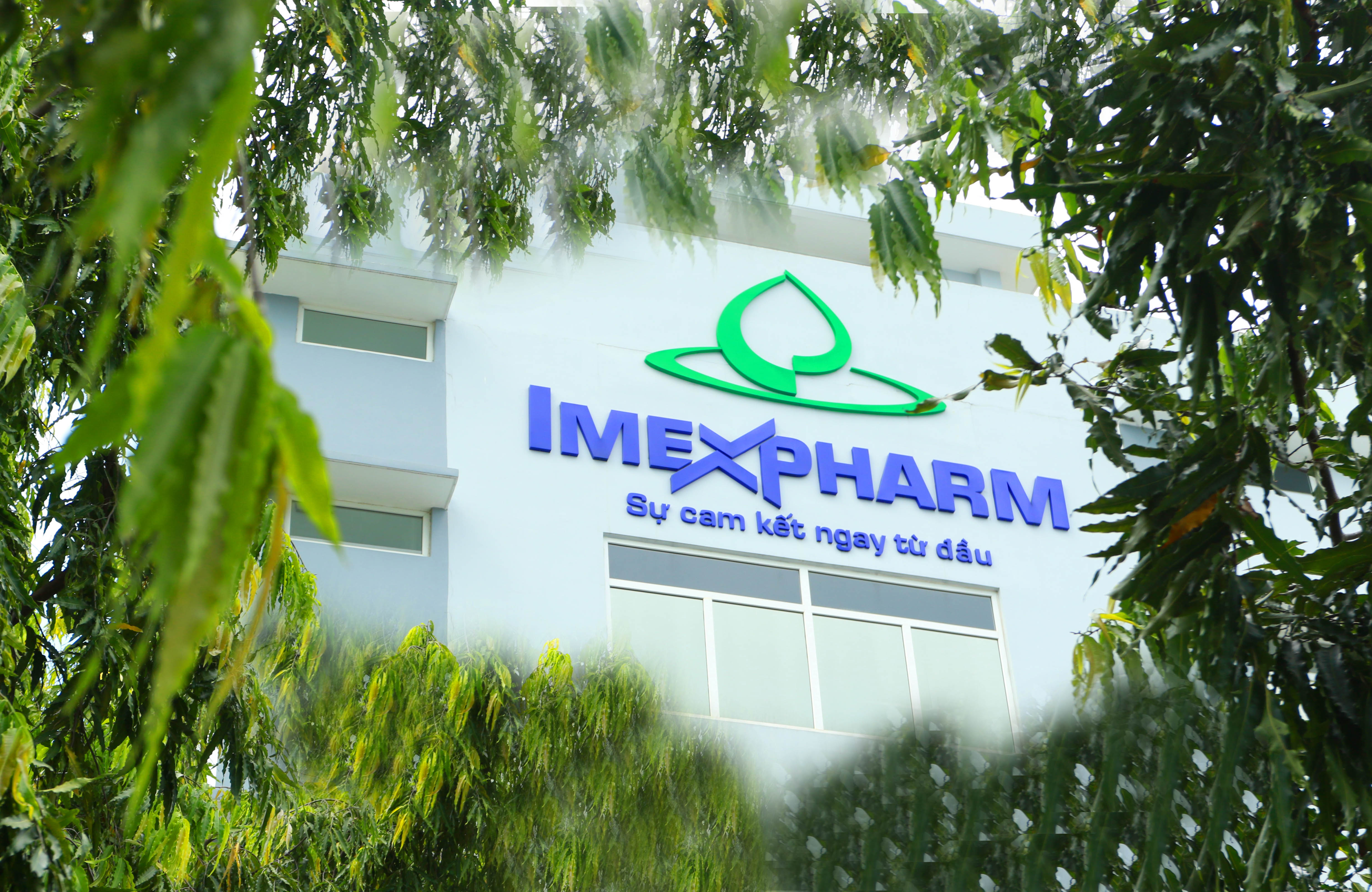 Dong Thap Provincial People's Committee Grants Environmental License to Imexpharm Pharmaceutical JSC.